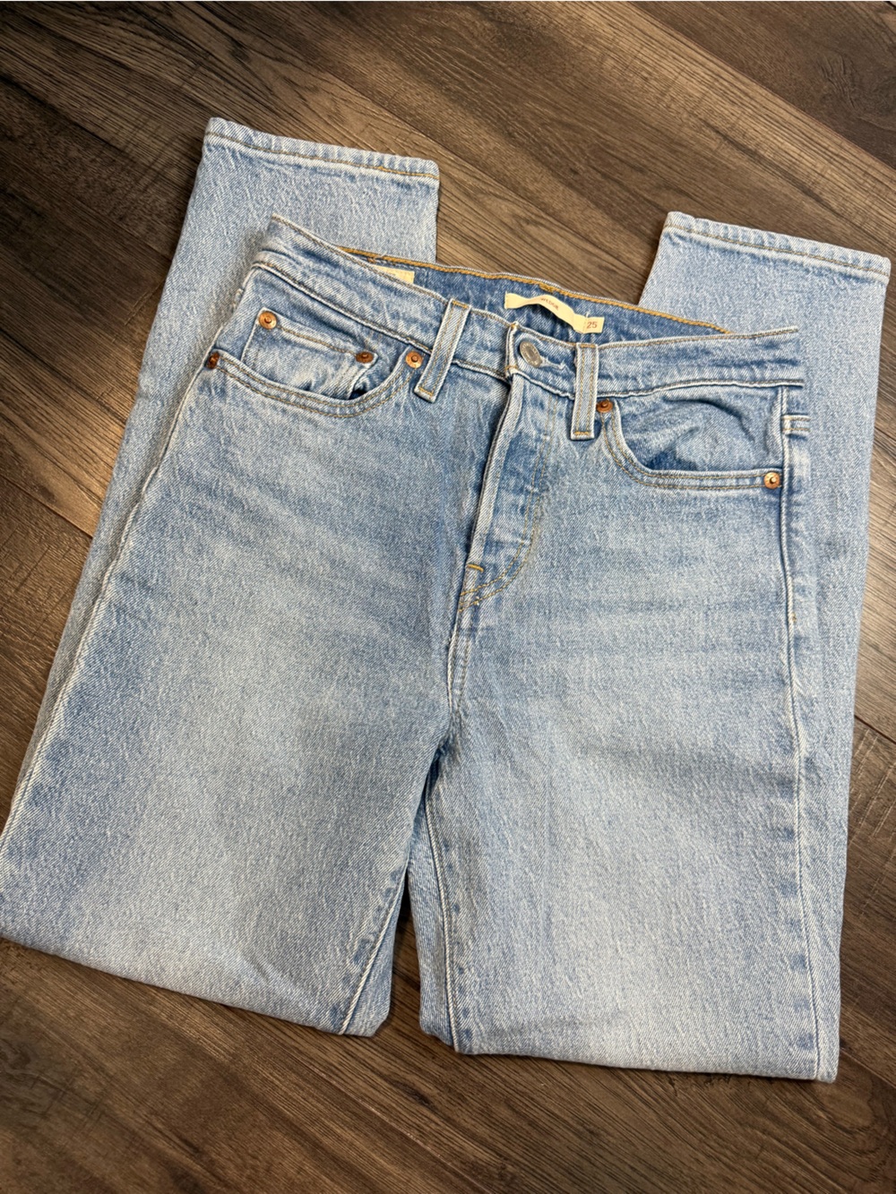 Levi’s | Wedgie Jeans